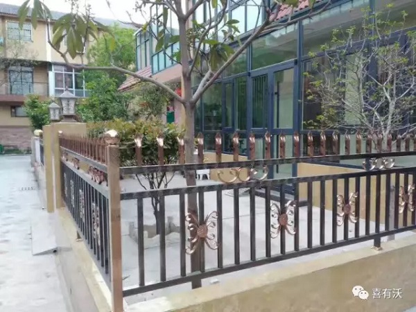 <a href='/xyw304bxgg.htm' class='keys' title='點(diǎn)擊查看關(guān)于304不銹鋼管的相關(guān)信息' target='_blank'>304不銹鋼管</a> 304不銹鋼管